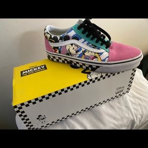 Vans Old Skool Disney 80’s Mickey Mouse